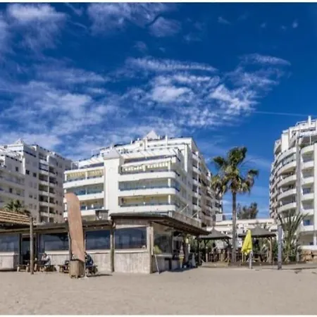 In Banana Beach, Apartment Marbella